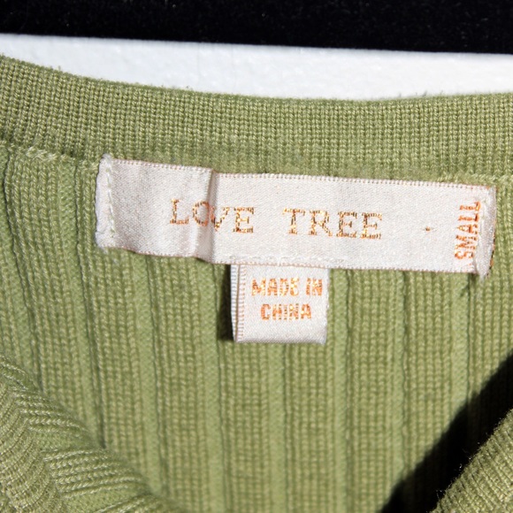 Green Ribbed Dress - Picture 7 of 8